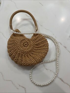 Hand Crocheted Shell Handbag. NEW
